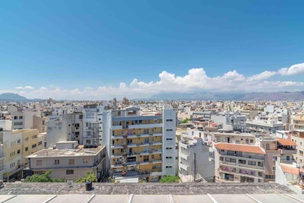 Lions Square Apartment Heraklion Extérieur photo